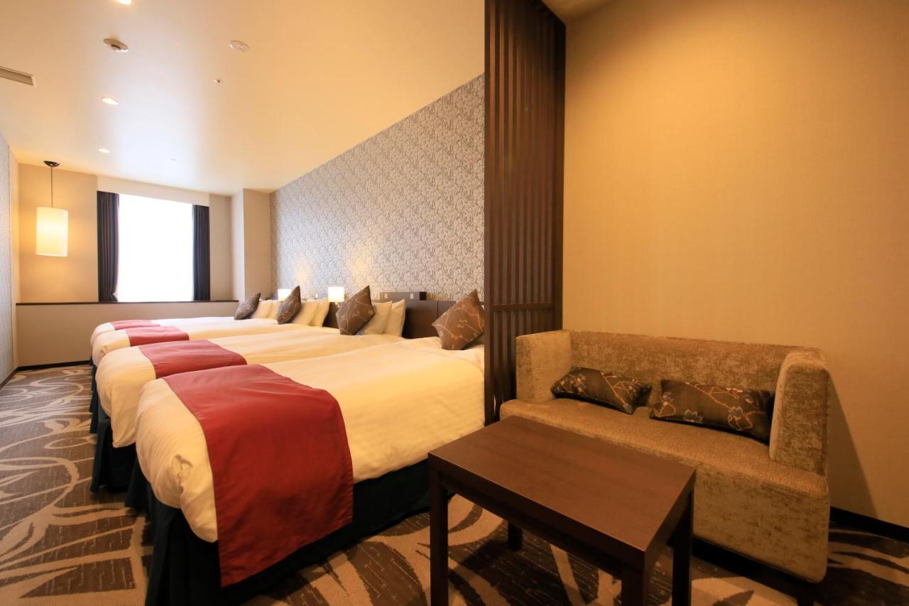 Quintessa Hotel Osaka Bay Bagian luar foto
