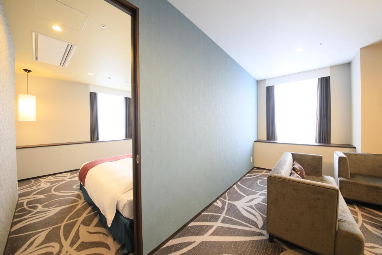 Quintessa Hotel Osaka Bay Bagian luar foto