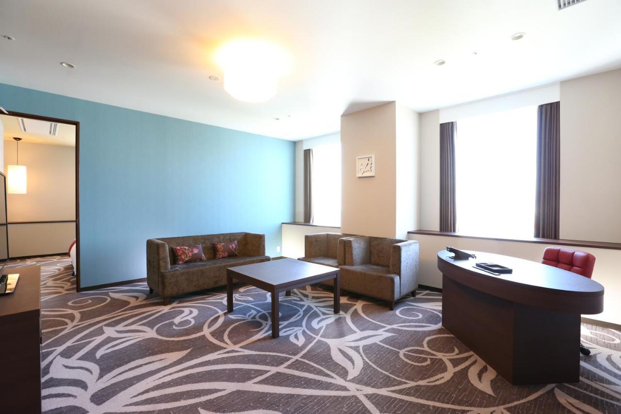 Quintessa Hotel Osaka Bay Bagian luar foto