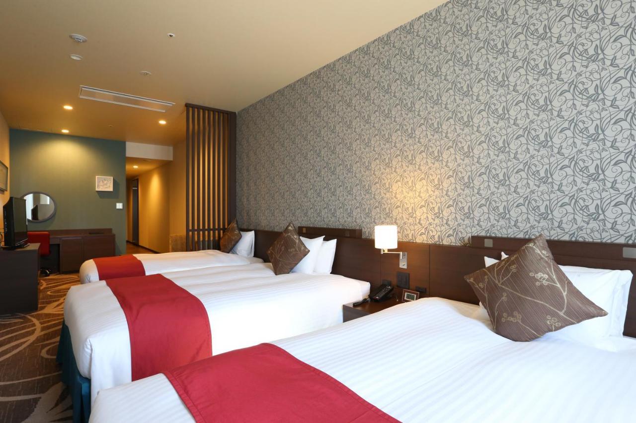 Quintessa Hotel Osaka Bay Bagian luar foto